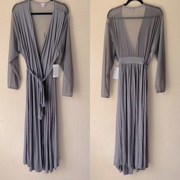 Amoureuse Other - Amoureuse Mesh Sleeve Belted Gray Loungewear Long Robe Size 1X